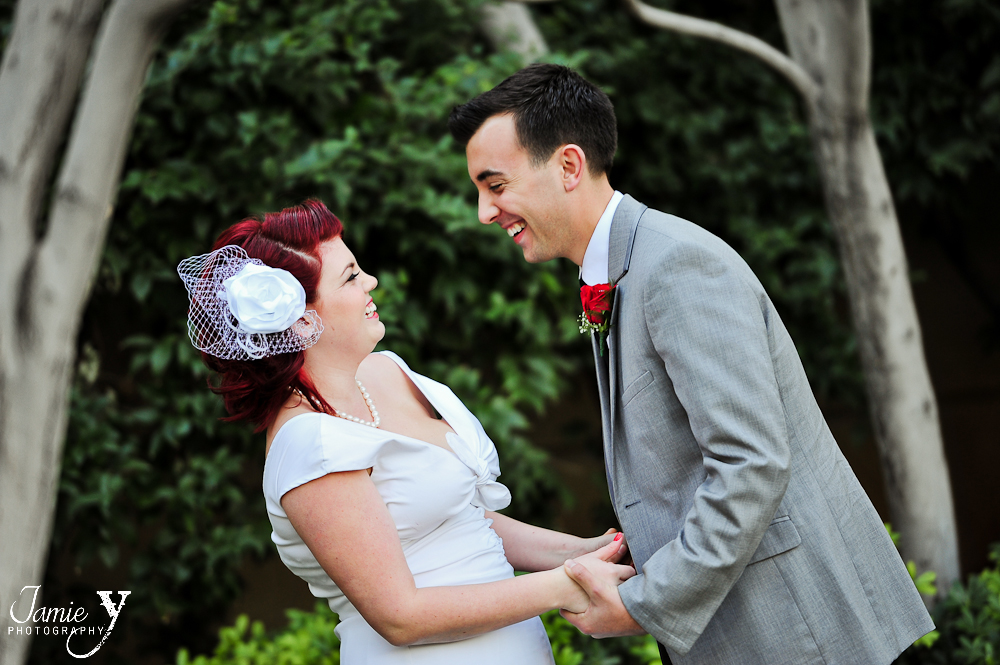 vegas-wedding-14* Chelsea & Josh|Married In Vegas|Fun Pictures on the Strip